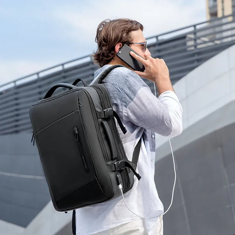 Hikari Business Backpack